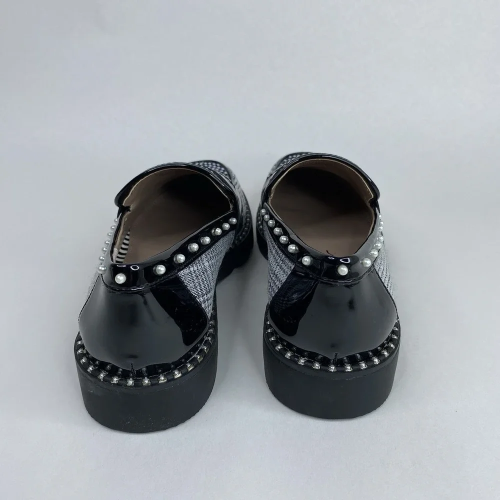 Betsey‎ Johnson Darian Pearls Sequins Plaid Patent Loafer Shoes Size 6M